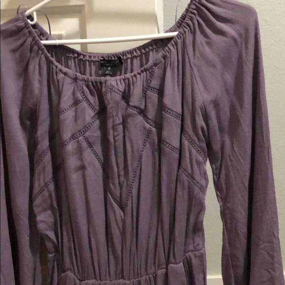 shorts romper (purple model pictured is pink) - Picture 3 of 5